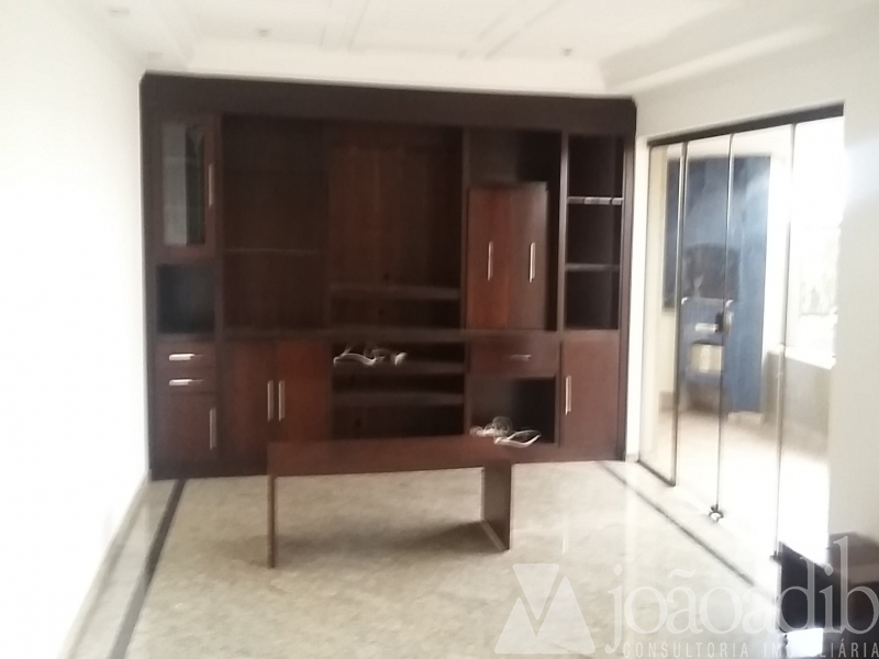 Apartamento Centro Acima