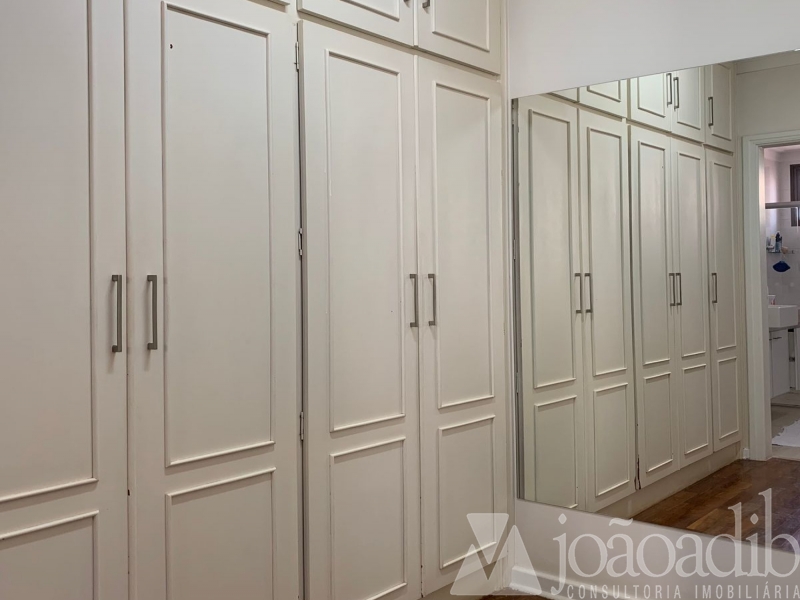 Apartamento Centro Acima